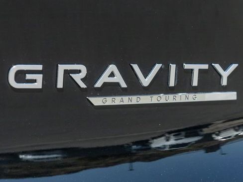 Used 2026 Lucid Gravity Grand Touring image 5
