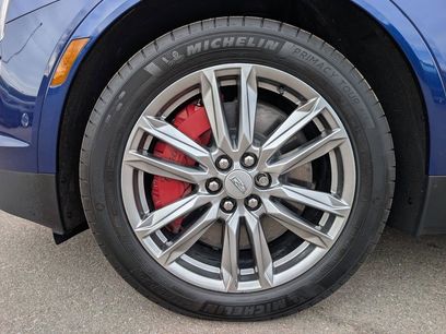 Certified 2025 Cadillac XT5 Sportv w/ Technology Package