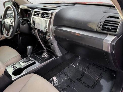 Used 2023 Toyota 4Runner SR5 Premium w/ SR5 Premium Package image 20