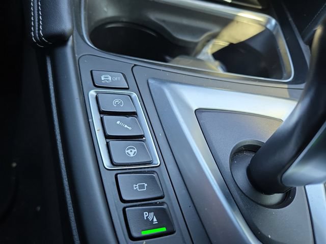 Used 2018 BMW M4 Convertible RWD image 15