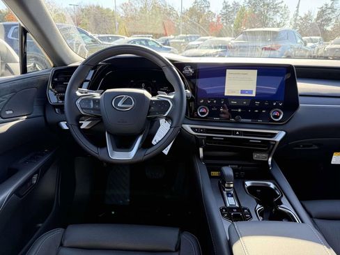 New 2025 Lexus RX 450h Luxury image 8