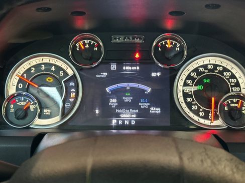 Used 2016 RAM 1500 Big Horn image 25