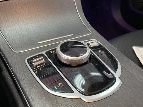 Used 2020 Mercedes-Benz C 300 4MATIC Sedan image 22