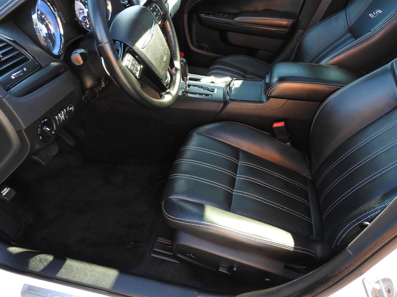 Used 2012 Chrysler 300 S AWD/4WD image 7