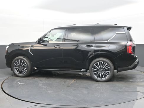 New 2025 Nissan Armada Platinum Reserve image 5