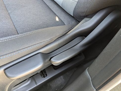 Used 2024 Chevrolet Trax LS w/ LS Convenience Package image 19