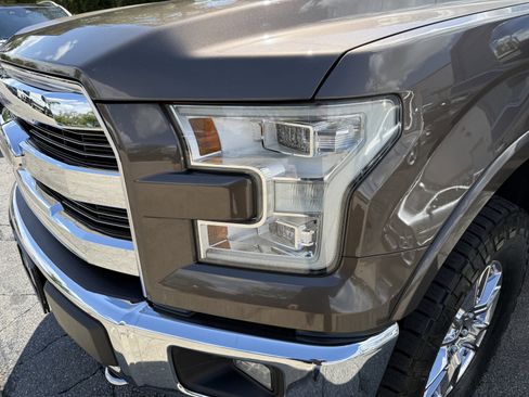 Used 2016 Ford F150 Lariat w/ Equipment Group 502A Luxury AWD/4WD image 14