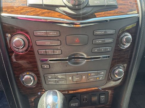 Used 2018 Nissan Armada SV w/ Driver Package RWD image 27