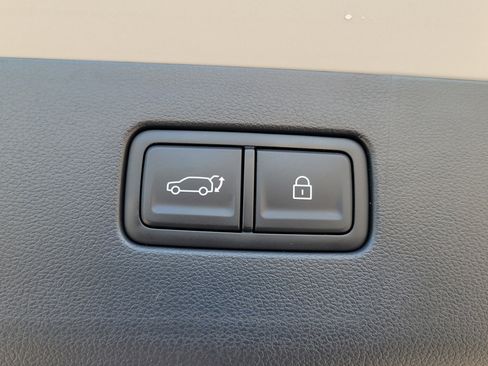 New 2026 Hyundai Ioniq 9 SEL image 10