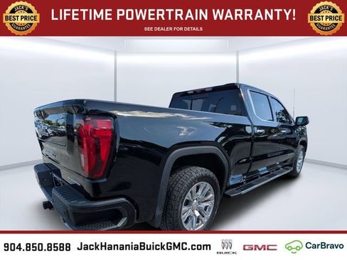Used 2023 GMC Sierra 1500 Denali w/ Technology Package AWD/4WD image 3