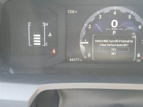 Used 2025 Toyota 4Runner SR5 AWD/4WD image 28