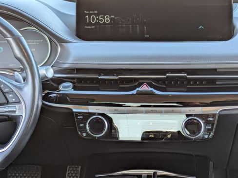 Used 2023 Genesis G80 2.5T image 19