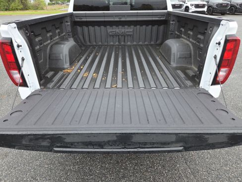 New 2026 GMC Sierra 1500 Elevation w/ Preferred Package AWD/4WD image 23