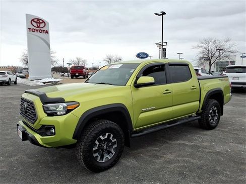 Certified 2023 Toyota Tacoma TRD Off-Road image 8