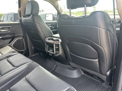 Used 2020 RAM 1500 Laramie AWD/4WD image 30