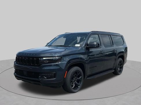 New 2025 Jeep Wagoneer L Series II w/ Convenience Group I AWD/4WD image 35