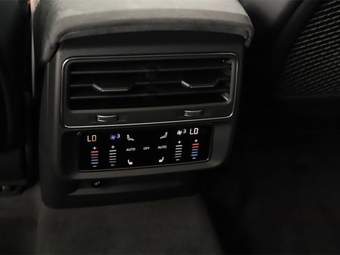 New 2026 Audi RS Q8 performance image 22