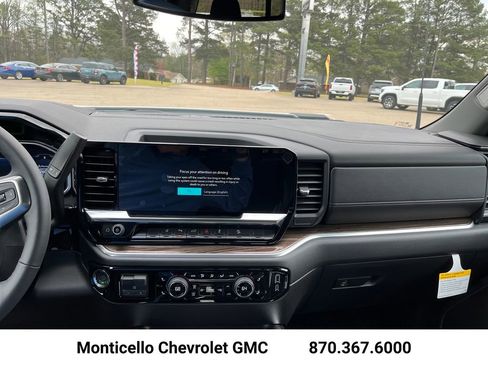 New 2026 Chevrolet Silverado 2500 LT w/ Trail Boss Package image 17