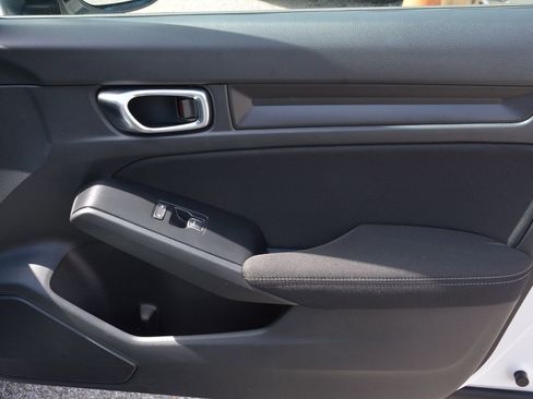 Used 2025 Honda Civic Sport image 21