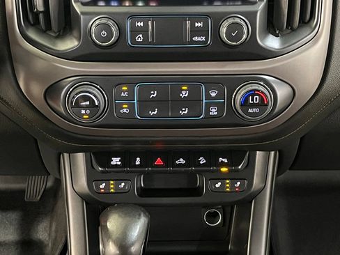 Used 2022 GMC Canyon AT4 AWD/4WD image 21