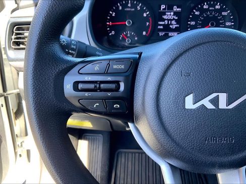 Used 2022 Kia Rio LX image 24