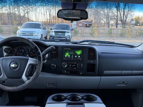 Used 2011 Chevrolet Silverado 1500 LT w/ All-Star Edition image 19