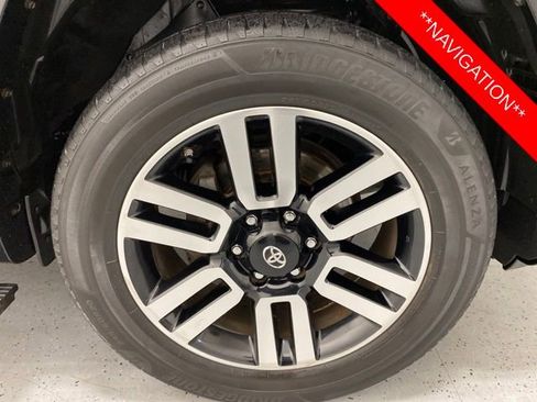 Used 2017 Toyota 4Runner Limited image 8