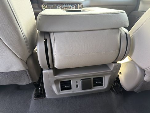 Used 2026 Chevrolet Silverado 1500 RST RWD image 23