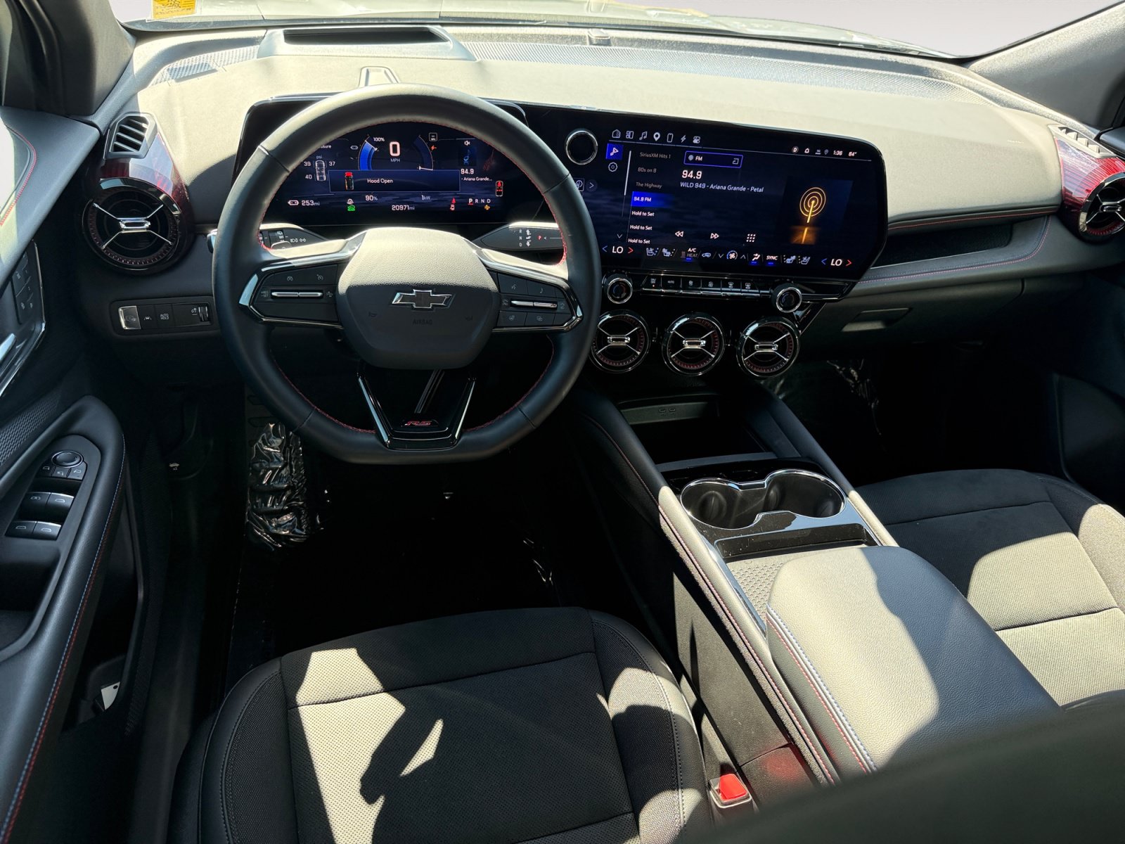Used 2024 Chevrolet Blazer EV RS AWD/4WD image 15