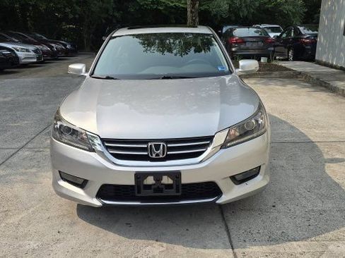 Used 2014 Honda Accord EX image 8