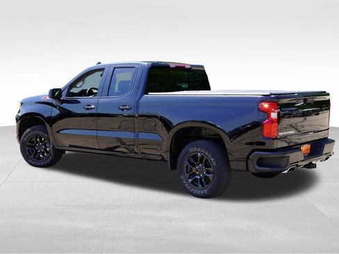 Certified 2023 Chevrolet Silverado 1500 RST w/ Z71 Off-Road Package AWD/4WD image 8