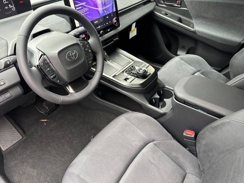 New 2026 Toyota C-HR AWD/4WD image 10