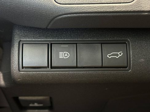 New 2026 Toyota C-HR AWD/4WD image 31