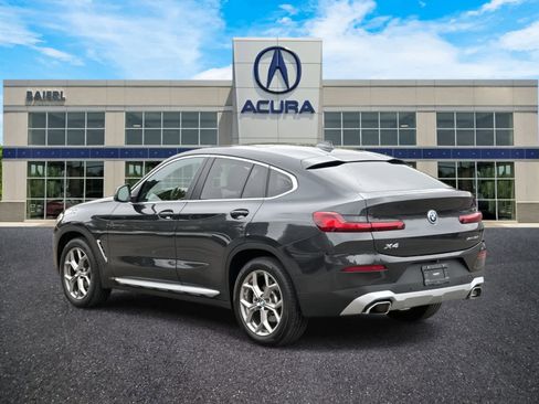 Used 2022 BMW X4 xDrive30i image 3