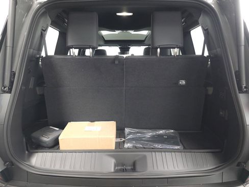 New 2026 Lexus GX 550 AWD/4WD image 12