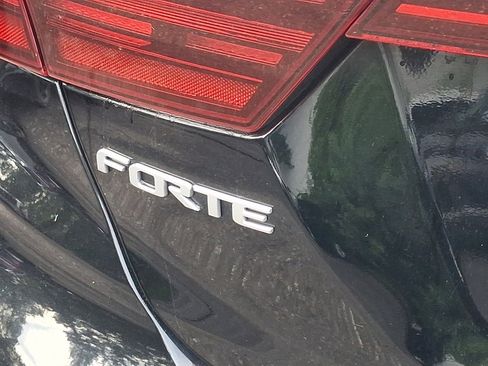 Used 2023 Kia Forte GT FWD image 19