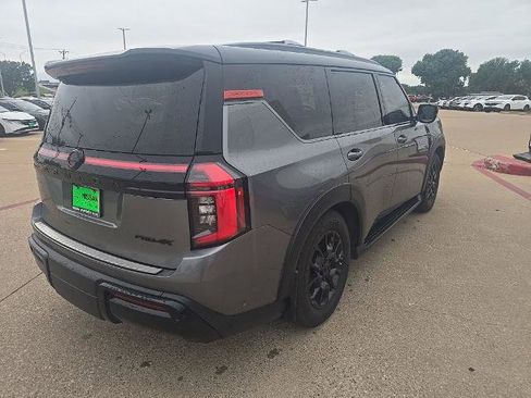 Certified 2025 Nissan Armada PRO-4X w/ Pro-4X Premium Package AWD/4WD image 5