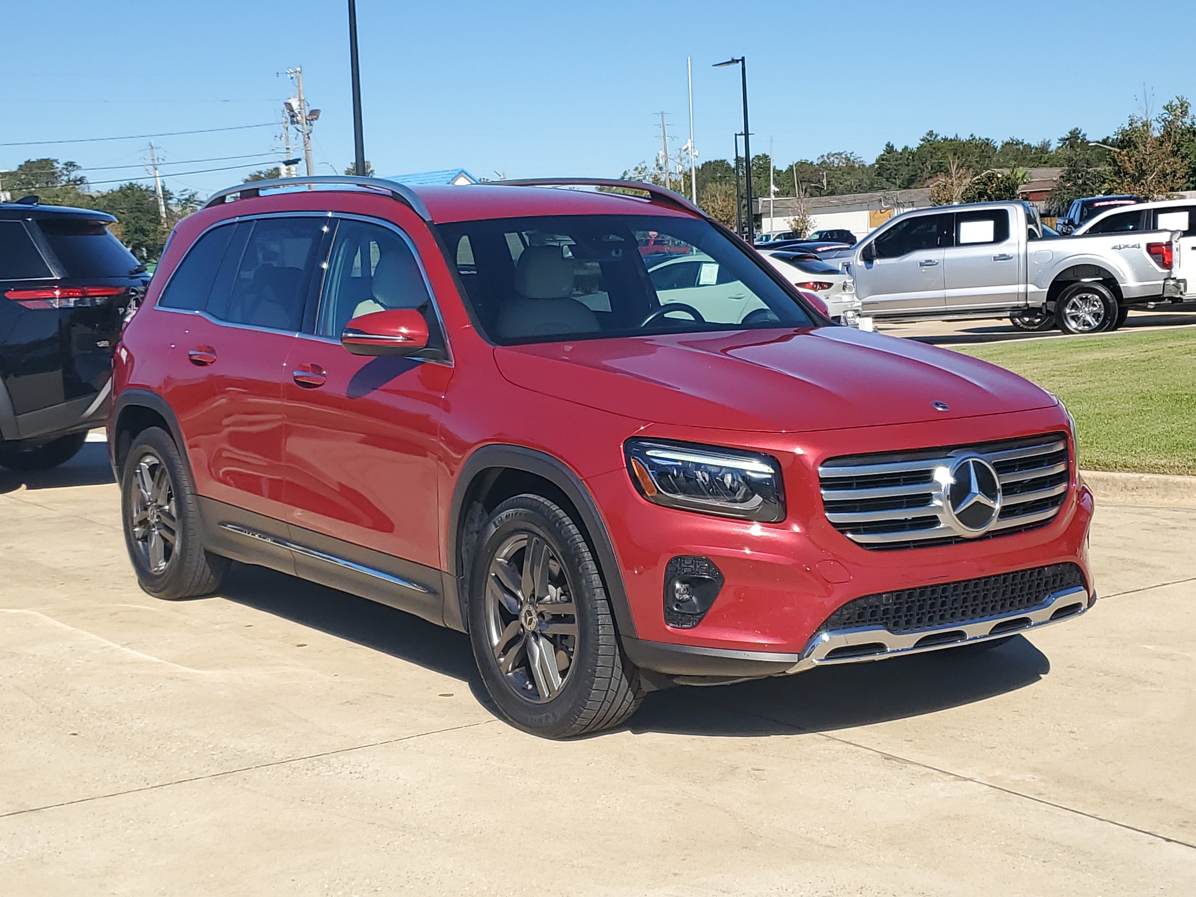 Used 2024 Mercedes-Benz GLB 250 image 7
