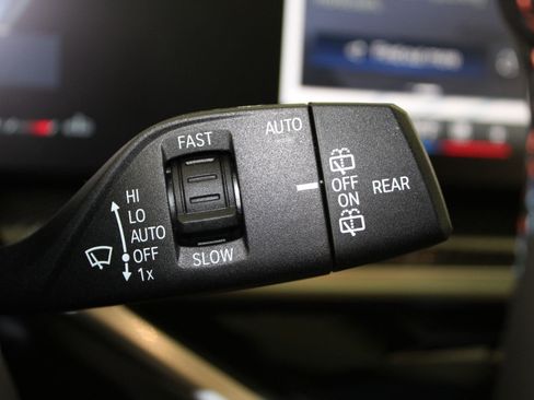 New 2026 BMW X7 M60i image 32