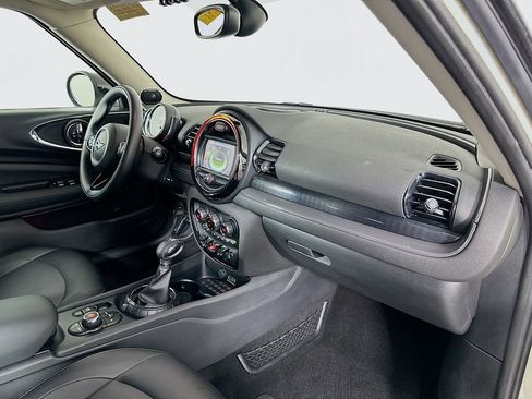 Used 2017 MINI Cooper Clubman ALL4 image 25