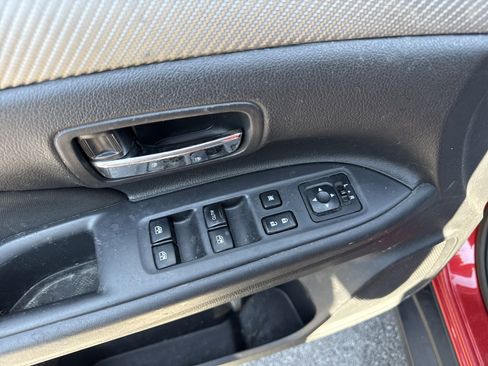 Used 2018 Mitsubishi Outlander ES image 22
