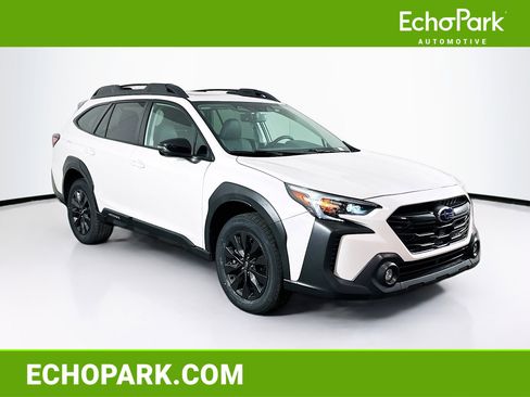 Used 2025 Subaru Outback Onyx Edition AWD/4WD image 1