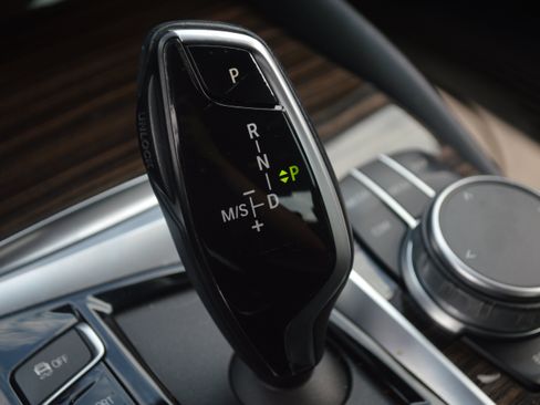 Used 2020 BMW 530i RWD image 23