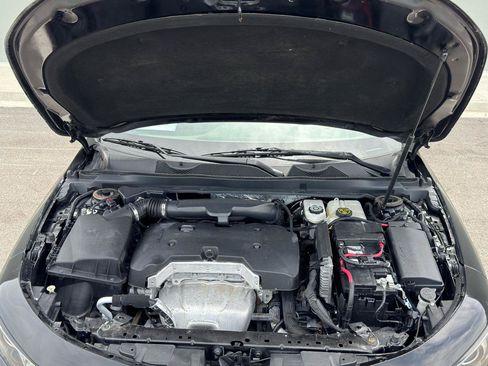 Used 2019 Chevrolet Impala LT FWD image 11