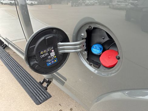 New 2026 RAM 2500 Limited image 18