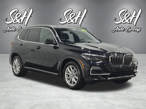 Used 2021 BMW X5 xDrive40i w/ Premium Package 2 AWD/4WD image 2