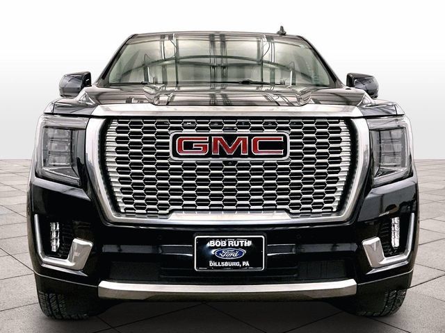 Used 2021 GMC Yukon Denali w/ Denali Ultimate Package AWD/4WD image 3