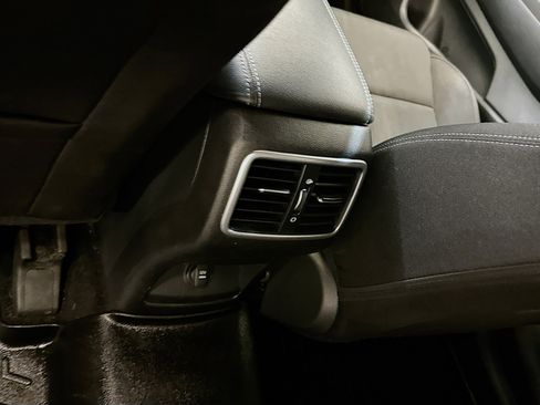 Used 2019 Kia Sportage LX image 27