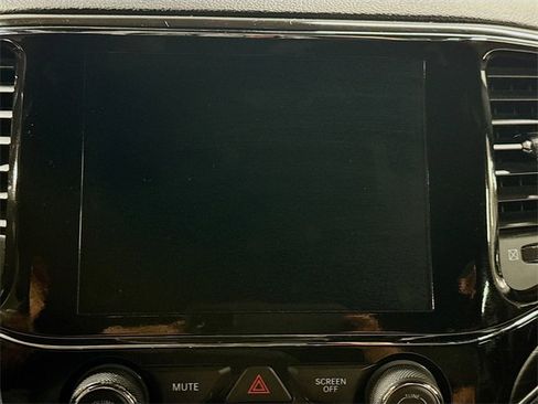 Used 2021 Jeep Grand Cherokee Limited w/ Trailer Tow Group IV image 12