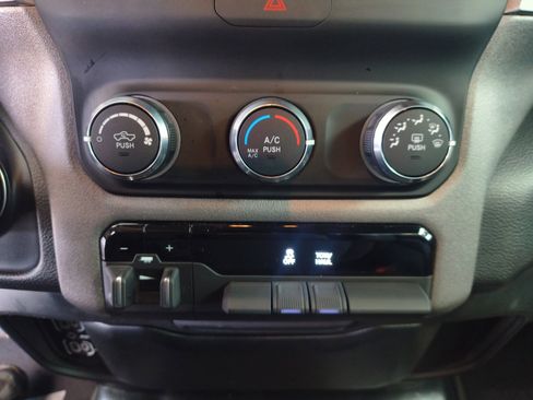 Used 2024 RAM 1500 Tradesman image 20